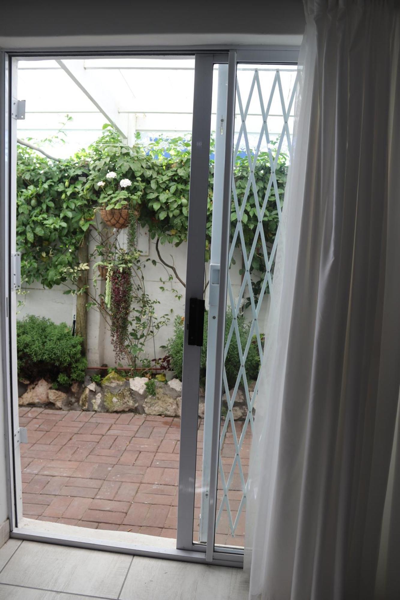 Gilcrest Place Guest House Paternoster Bagian luar foto